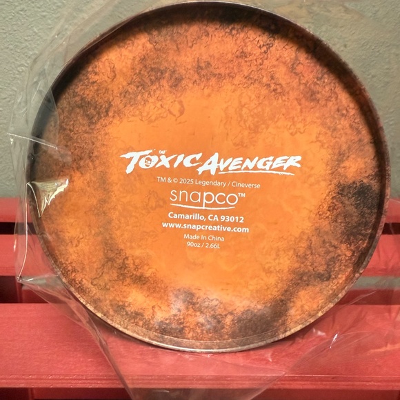 The Toxic Avenger Nuclear Waste Barrel Popcorn Bucket Cinemark Exclusive NEW - Picture 5 of 6